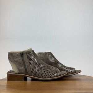 New Womens Sofft Nalda Taupe Perforated Leather Peep Toe Sandals Size 10 M NWOB